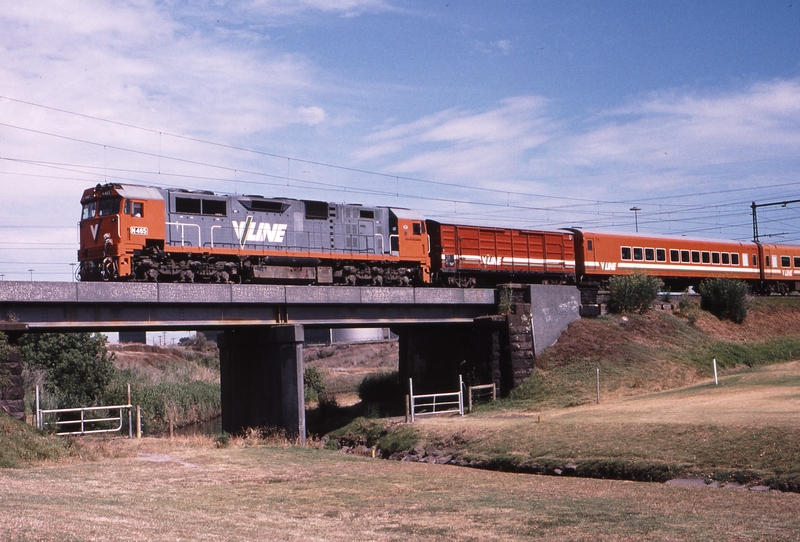 119582: Stony Creek Bridge 8256 Passenger from Warrnambool N 465