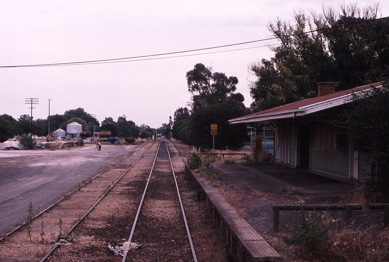 119635: Tatura Looking towards Echuca