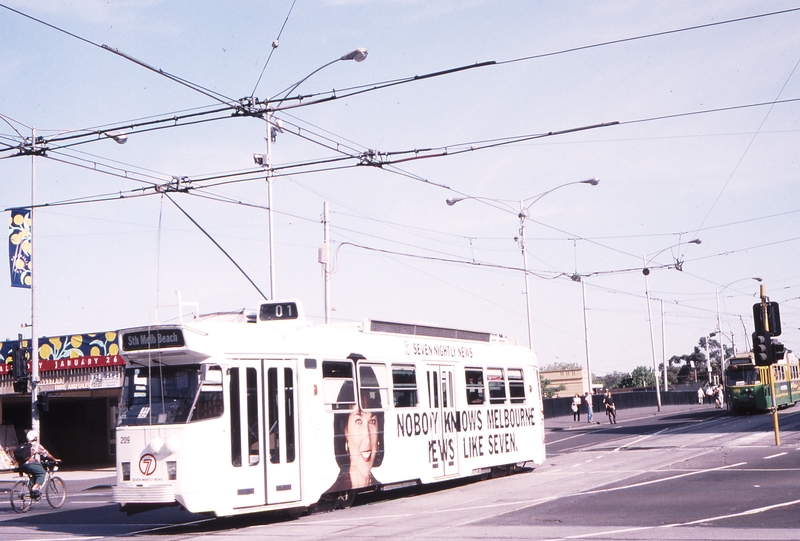 119694: Swanston Walk at Flinders Street Southbound Z3 209