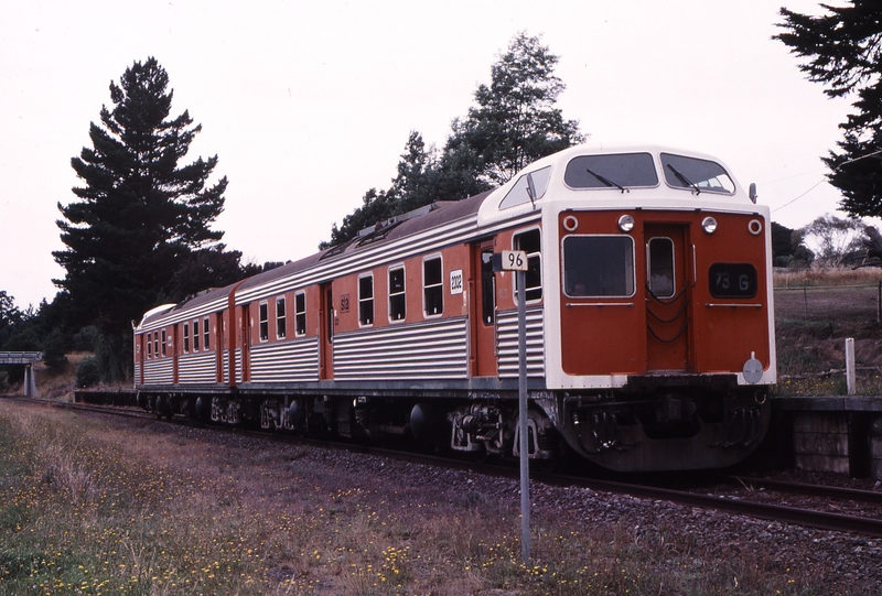 119729: Loch Up Empty Cars ex STASA Railcars 2302 2301