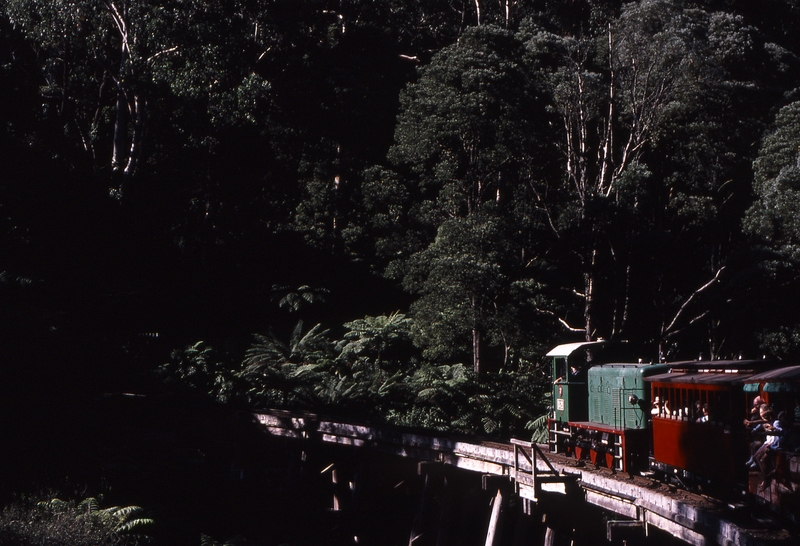 119767: Monbulk Creek Trestle 4:30pm Up Passenger D 21