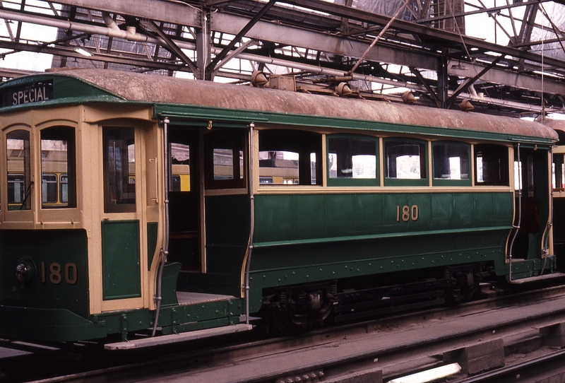 119869: South Melbourne Depot T 180