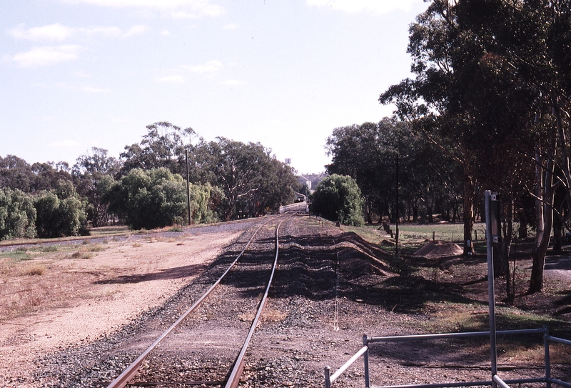 119878: Charlton Looking Down towards Avoca River Bridge