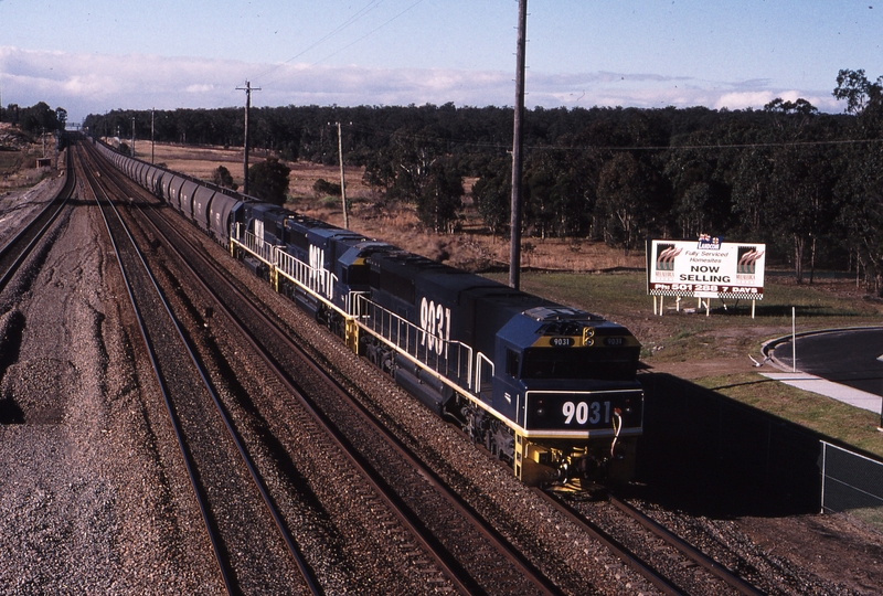 120011: Metford Down Coal Empty 9031 9014 9010