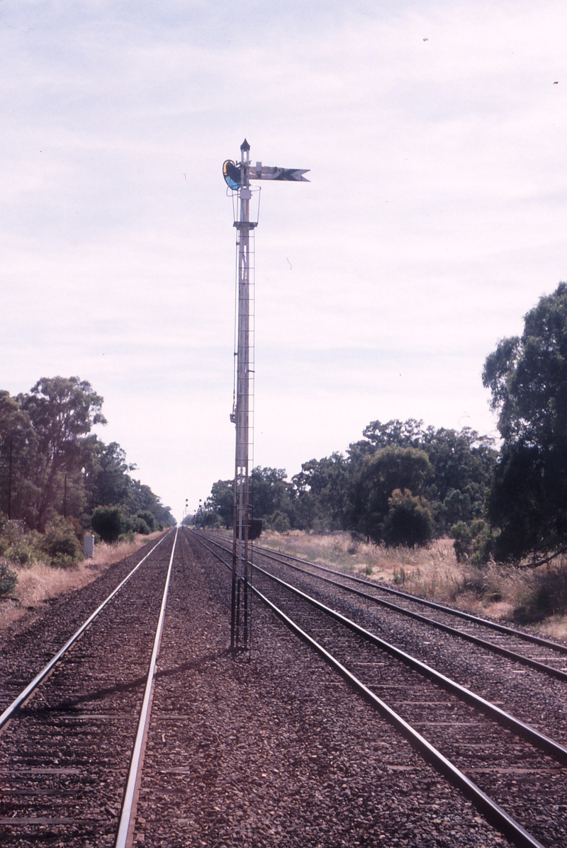 120583: Violet Town Loop Looking towards Albury