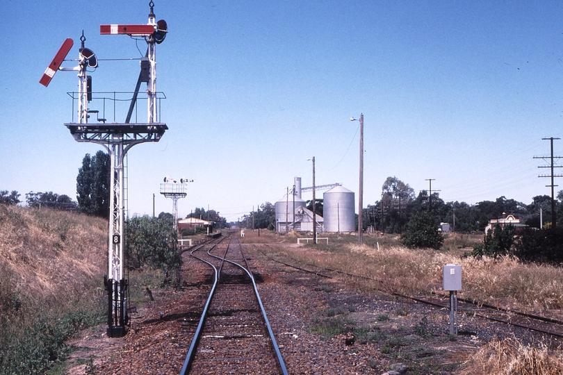 120598: Springhurst Looking towards Melbourne