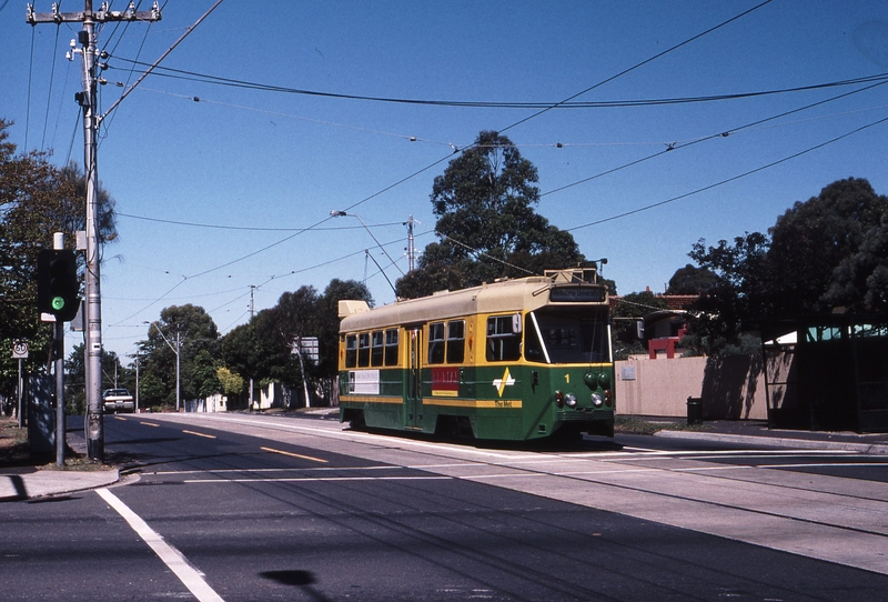 120830: High Street at Burke Road Up Z1 1