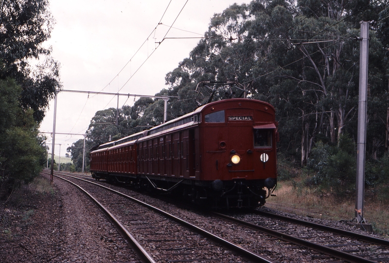 120863: Longwarry - Drouin km 86.5 7541 Down Elecrail Special 470 M 341 T 327 M