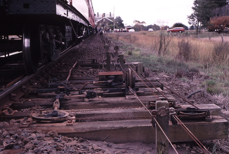 121004: Meredith Double Wire Point Mechanism at Geelong End