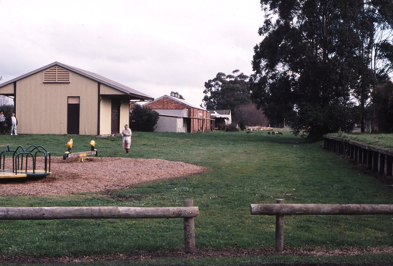 121123: Yinnar Looking South