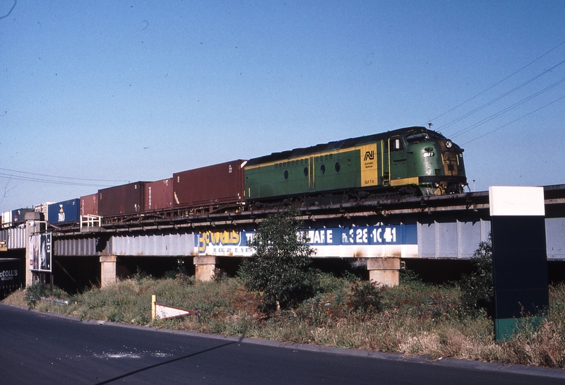 121225: Dynon Road Bridge 9753 Down TNT Train CLF 7