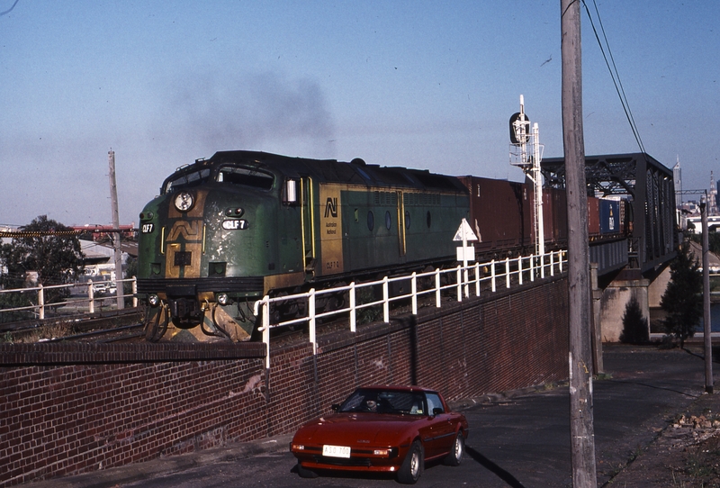 121227: Bunbury Street Tunnel Moreland Street Portal 9753 Down TNT Train CLF 7