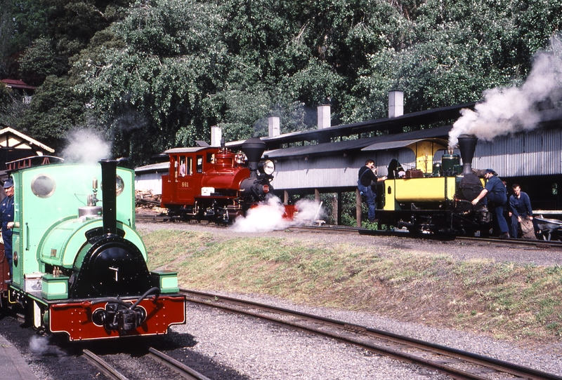 121250: Belgrave L 393 Gasworks Reunion passenger Peckett 1711 In background 861 John Benn Carbon