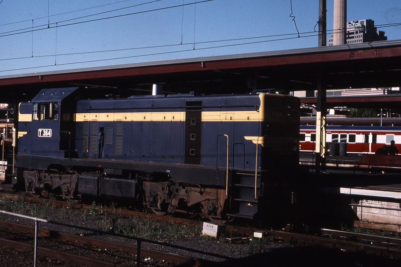 121312: Spencer Street 8598 Empty Cars for Steamrail Warragul Charter T 364