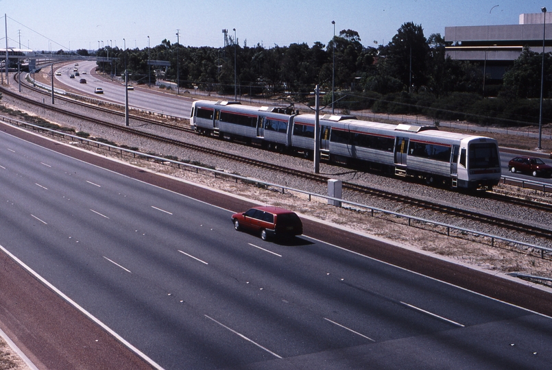 121405: Leederville Perth end 2:51pm from Whitfords AEB 307 AEA 207