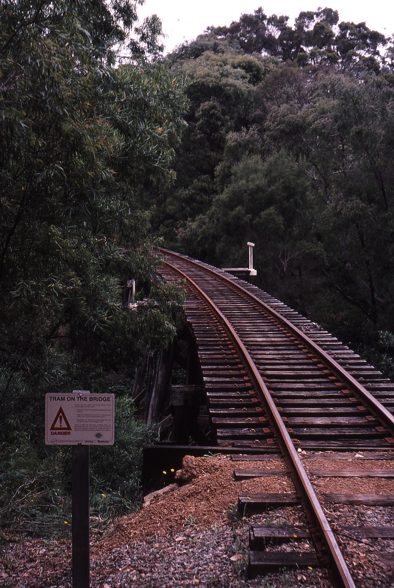 121508: Bobs Bridge km 174 Looking North