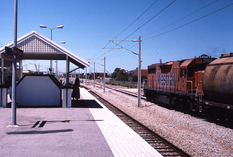 121565: North Fremantle 3 Up Grain Empty L 268