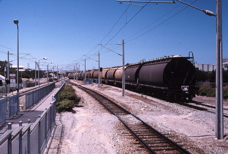 121566: North Fremantle 3 Up Grain Empty L 268