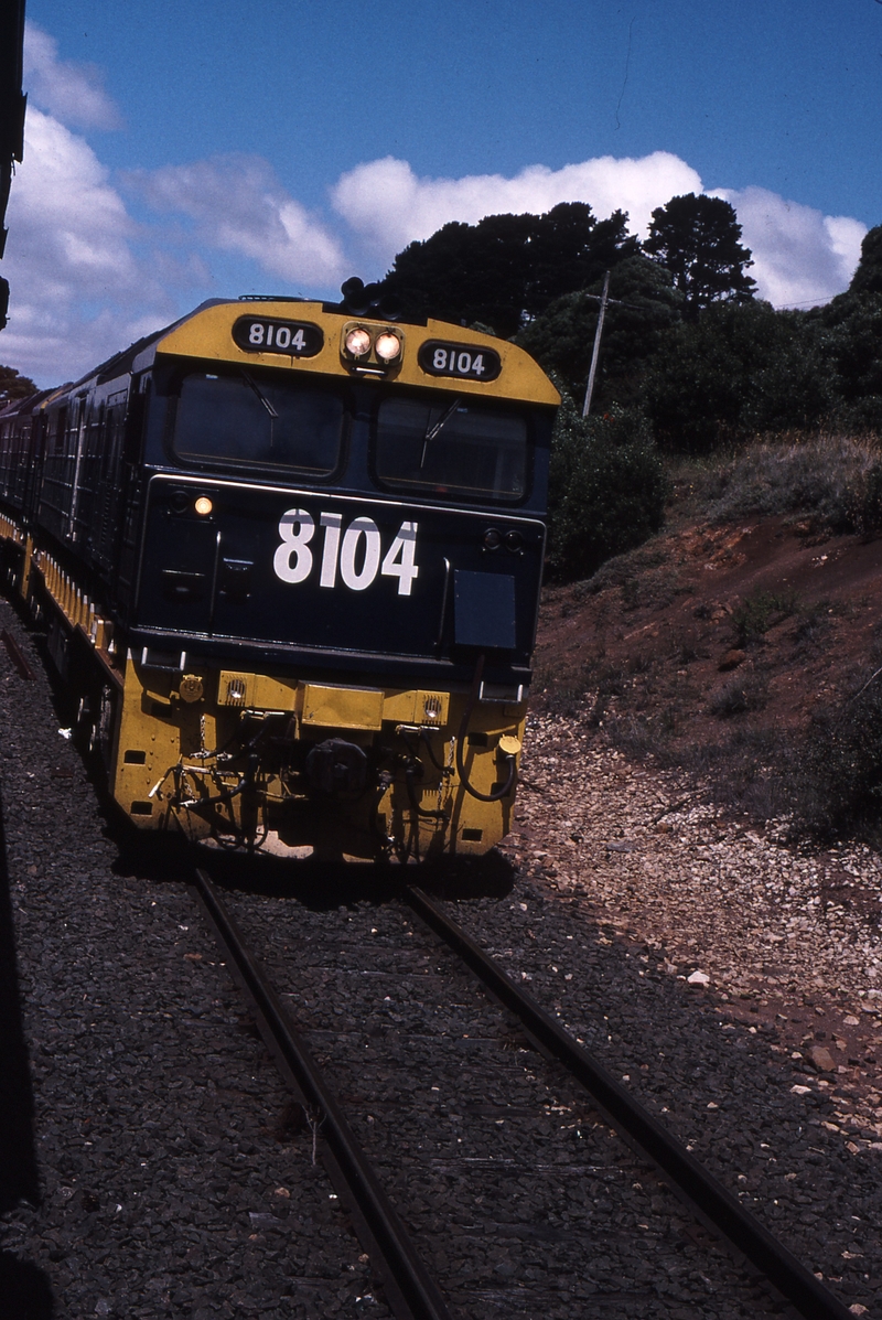 121816: Robertson Down Freight 8104 8152