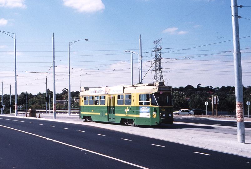 121930: Burke Road Gardiner Down Z2 115