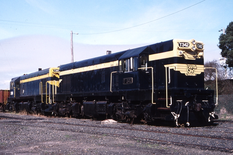 121953: Korumburra T 342 T 345