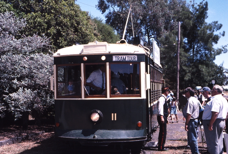 122045: North Bendigo Terminus Up AREA Special Birney 11 Tom Murray in right foreground