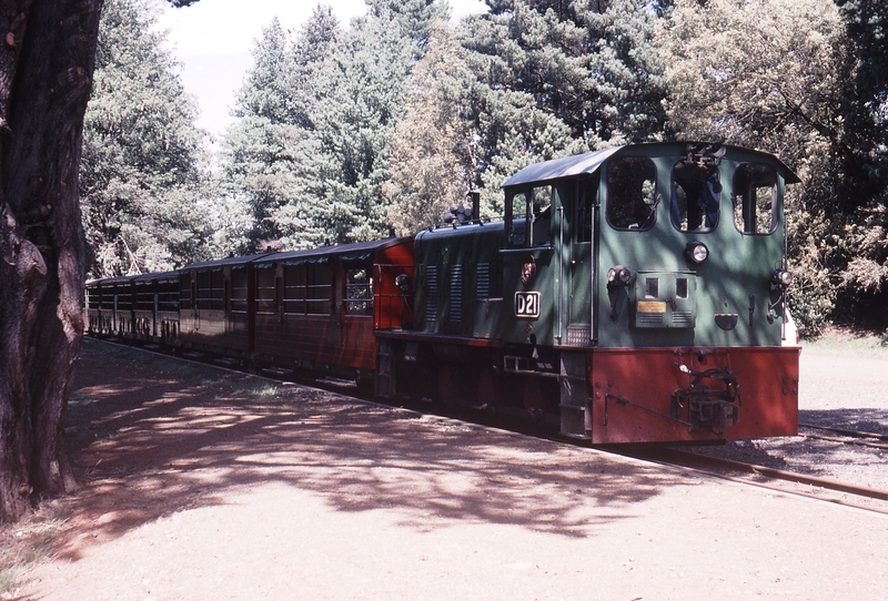 122200: Gembrook Up Work Train D 21 First through train