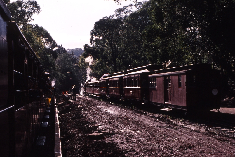 122424: Lakeside G 134 Up Photographic Special at new platform and Luncheon Train at old platform