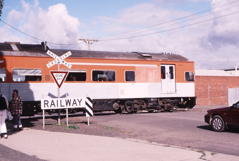 122435: Cobram End of Track 8394 Up ARE Special 43 DRC