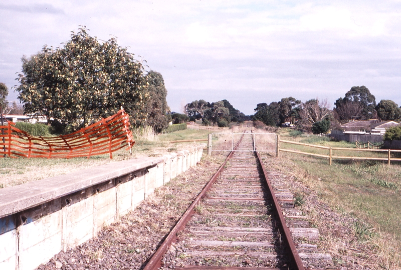 122466: Tanti Park Looking towards Mornington