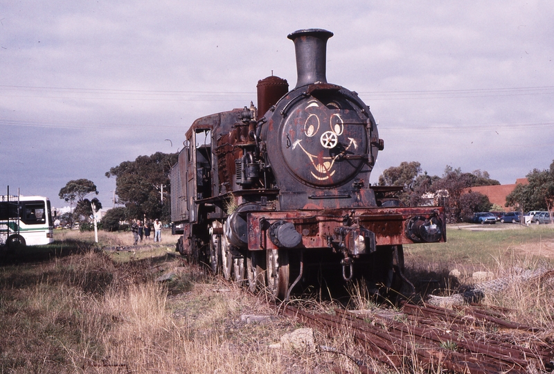 122469: Yuilles Road down side End of Track D3 638