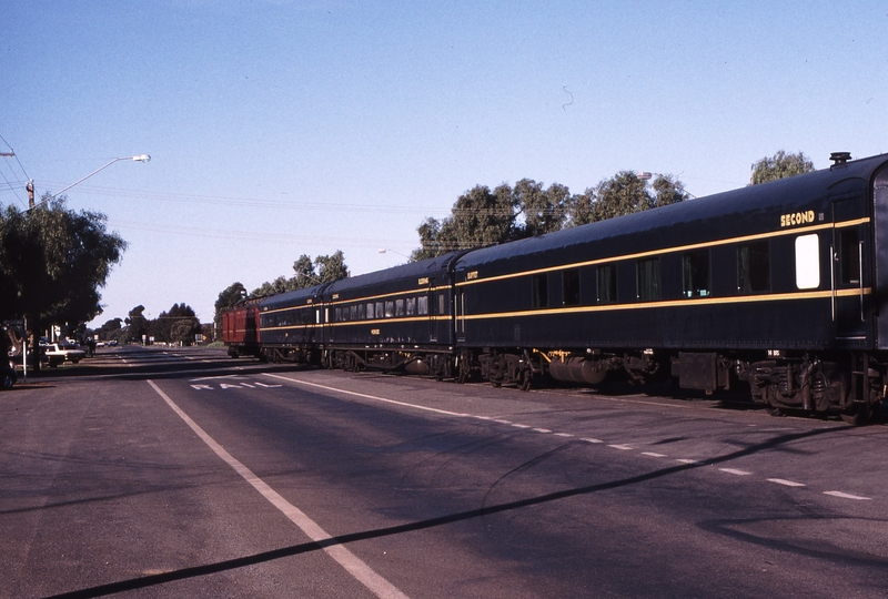 122563: Wycheproof Street Section South End 8192 Up Steamrail Special R 761 Indi Werribee 14 BRS nearest