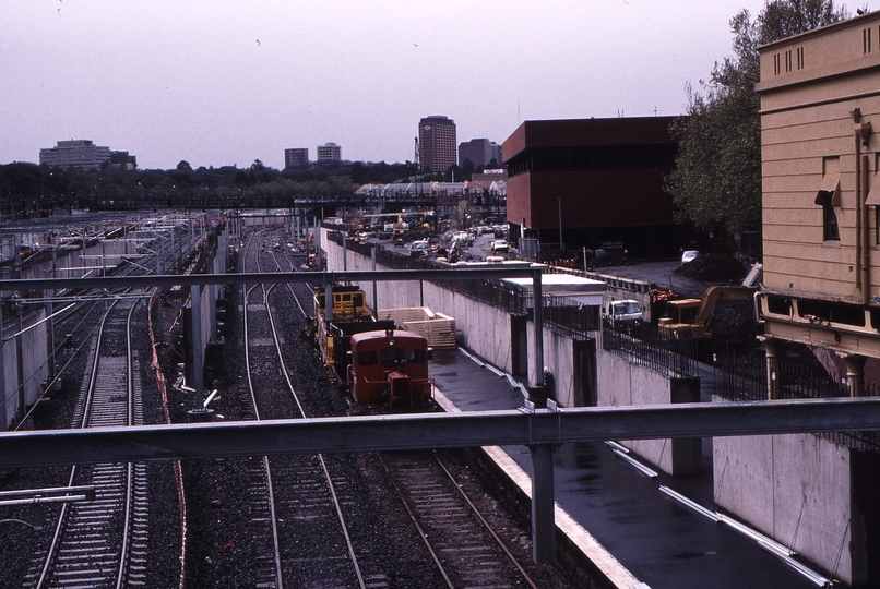 122648: Flinders Street looking along 9 9A and 10 Roads from overhead bridge towards Richmond