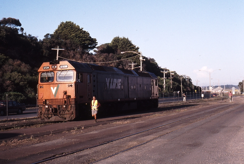 123209: Portland Harbour G 534 running round 8792 ARE Special