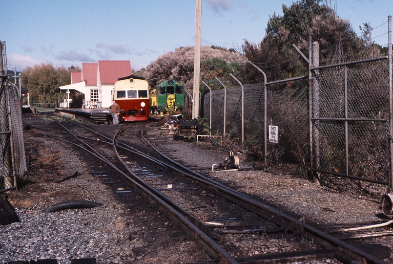 123484: Don Township Crossing looking South Tom Murray DP 22 in distance X 4