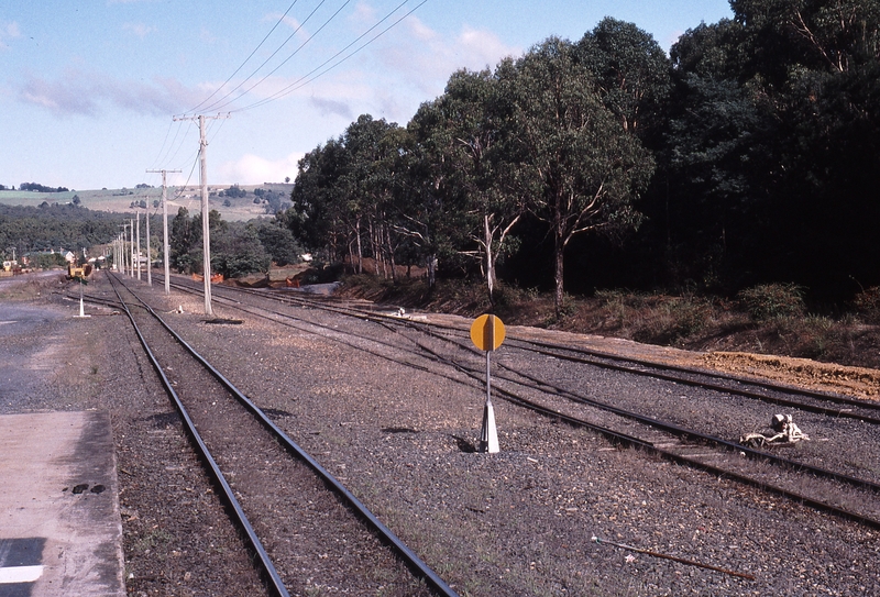 123532: Railton looking East