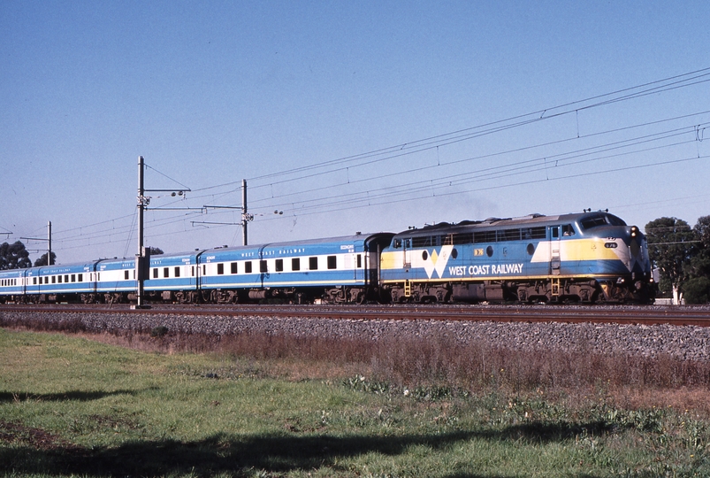 123670: Aircraft (up side), 8217 Down Warrnambool Passenger B 76