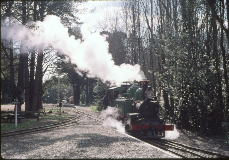 123909: Gembrook 7A backing down for No 22 2:20 pm Up Passenger