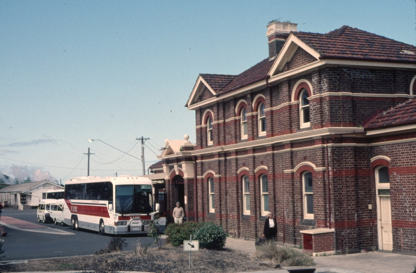 124015: Warrnambool Station Building street side