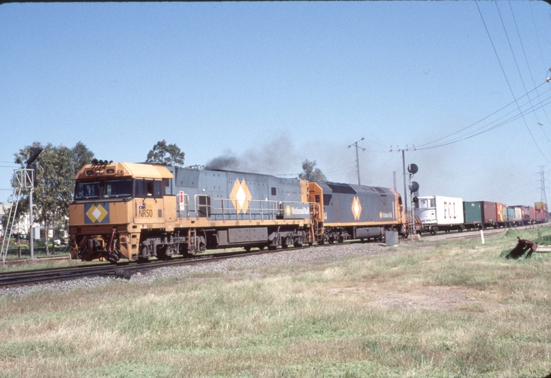 124118: Dry Creek (up Side), Magazine Road Level Crossing 4MP5 NR 50 AN 2