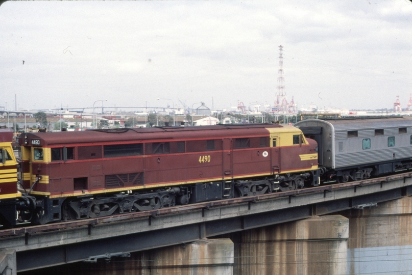 124257: North Melbourne Flyover Empty cars from NSWRTM Southern Aurora 4490 (44211), trailing