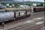 124282: Albury H 2 shunting Manildra wagons