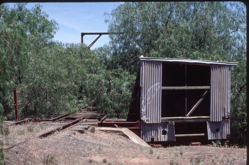 124330: Balaklava East end of Turntable at West End