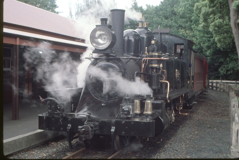 124412: Gembrook (town), No 11 Down Passenger 8A