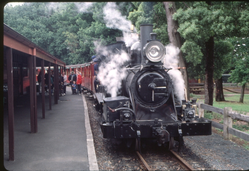 124413: Gembrook (town), No 11 Down Passenger 8A