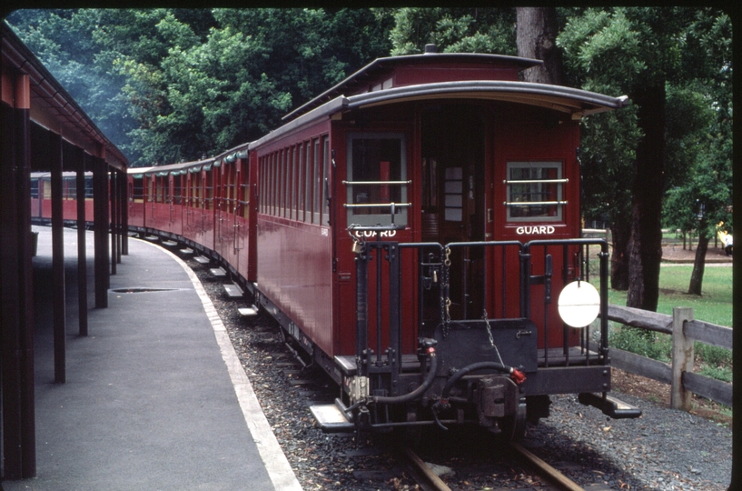 124416: Gembrook (town), No 22 Up Passenger