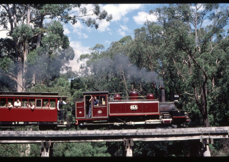 124445: Monbulk Creek Trestle No 25 4:00pm Down Passenger 14A