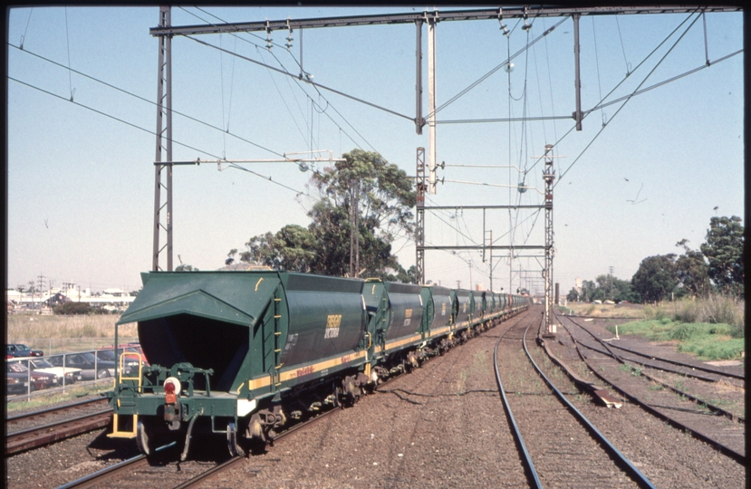 124559: Albion Up Apex Quarry Train (G 511),