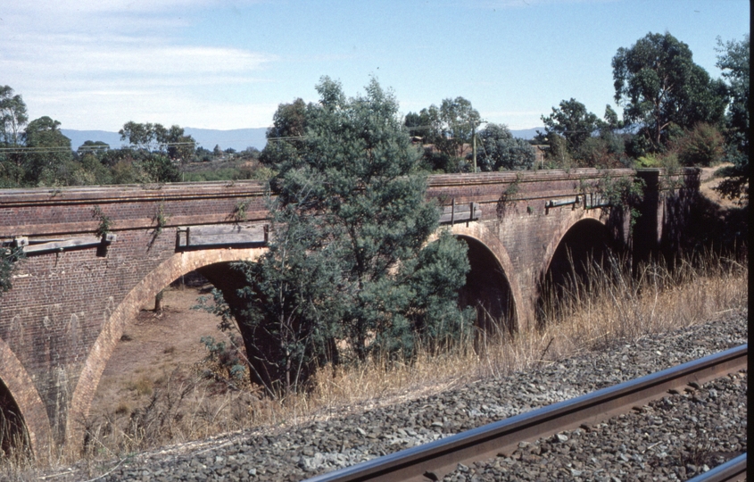 124659: Hunters Mill Viaduct West Abutment and Spans