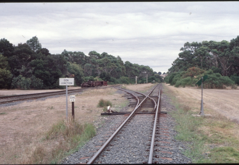 124682: Don Junction looking West